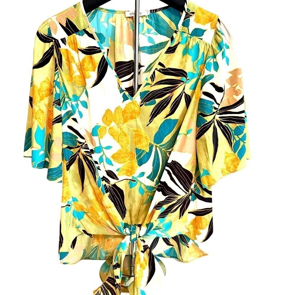 Chicos Tropical Floral Tie Front V-Neck Top Size 0.5 US 6 Resortwear Tropical
